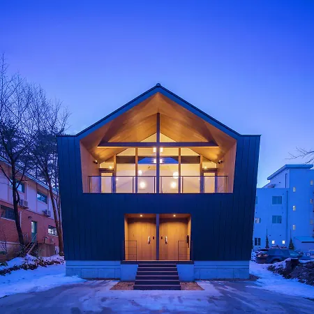Hakuba White Fox Chalet Exterior photo