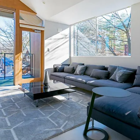 Hakuba White Fox Chalet Exterior photo